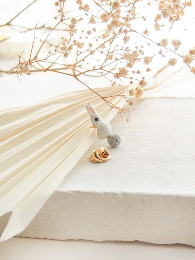 Nach Bijoux Pin's Lapin Avec Pompon