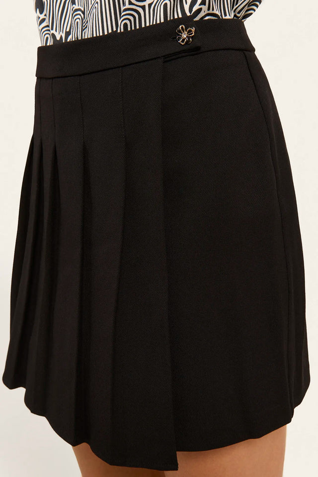 Naf Naf Short Jane Noir