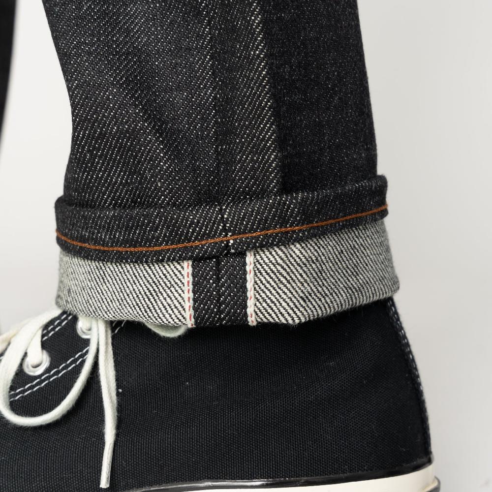 Naked & Famous Denim Elephant 13 - Red Core