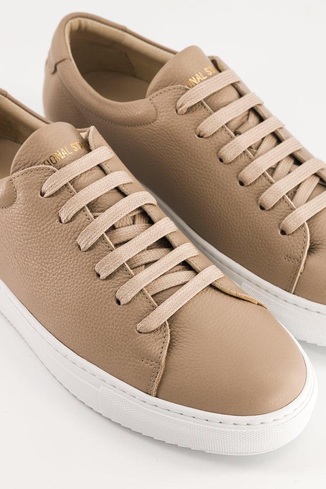 National Standard Sneakers Basses Cuir Nappa Grainé Beige