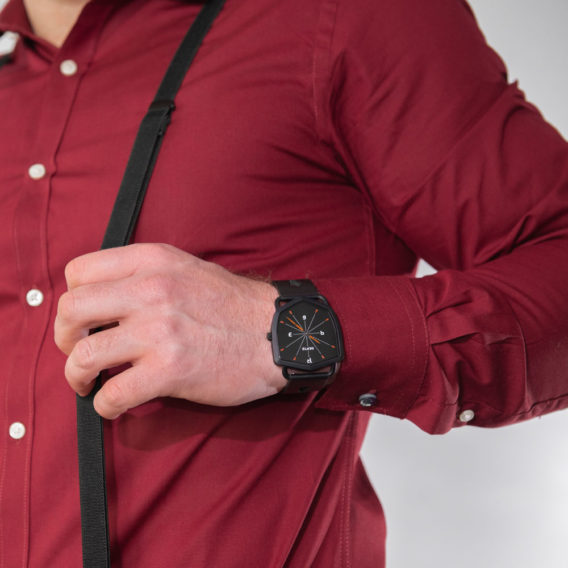 Nepto Montre Black Reverso – Cuir Perforé Noir