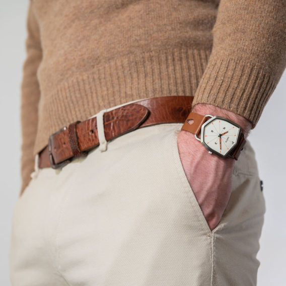 Nepto Montre White Reverso – Cuir Perforé Marron