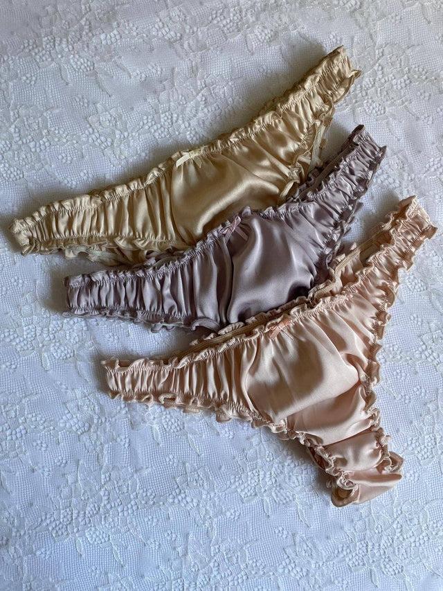 nina des criquets Les culottes de NINA