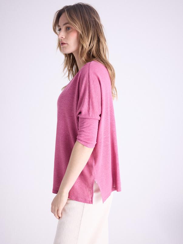 Notshy T-shirt Poncho Lin Emilie T-shirt Jersey De Lin