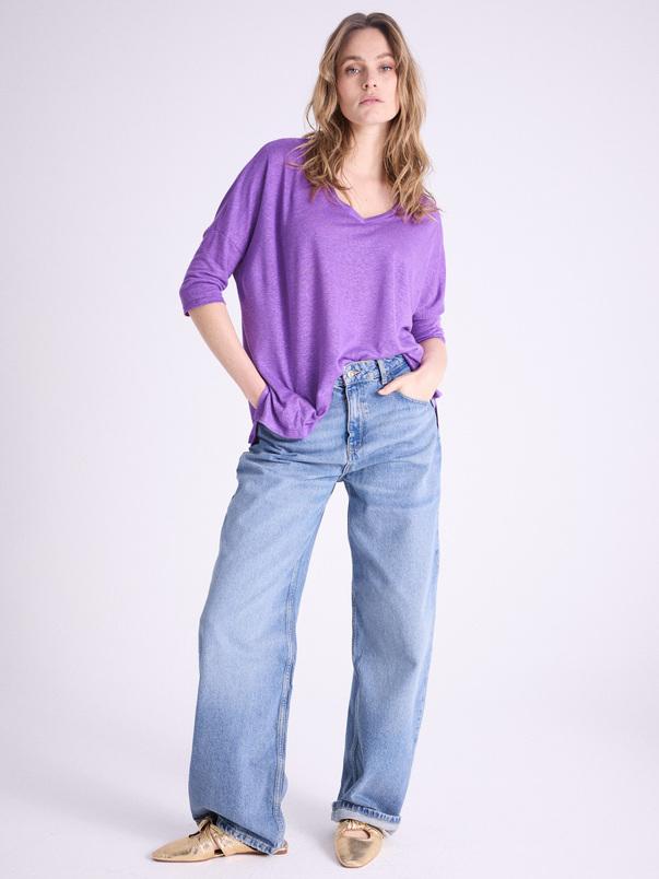 Notshy T-shirt Poncho Lin Emilie T-shirt Jersey De Lin