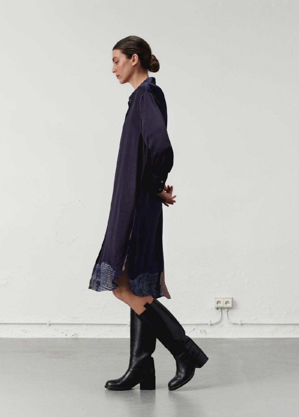Nous Antwerp EVA DRESS I Placement Lines Navy