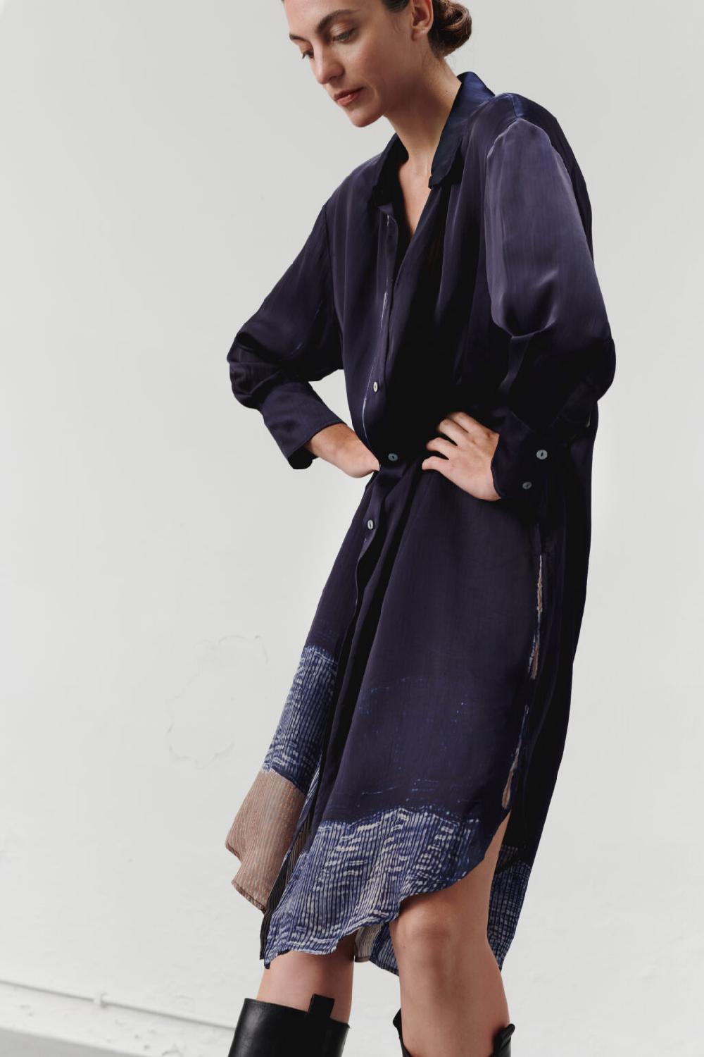 Nous Antwerp EVA DRESS I Placement Lines Navy