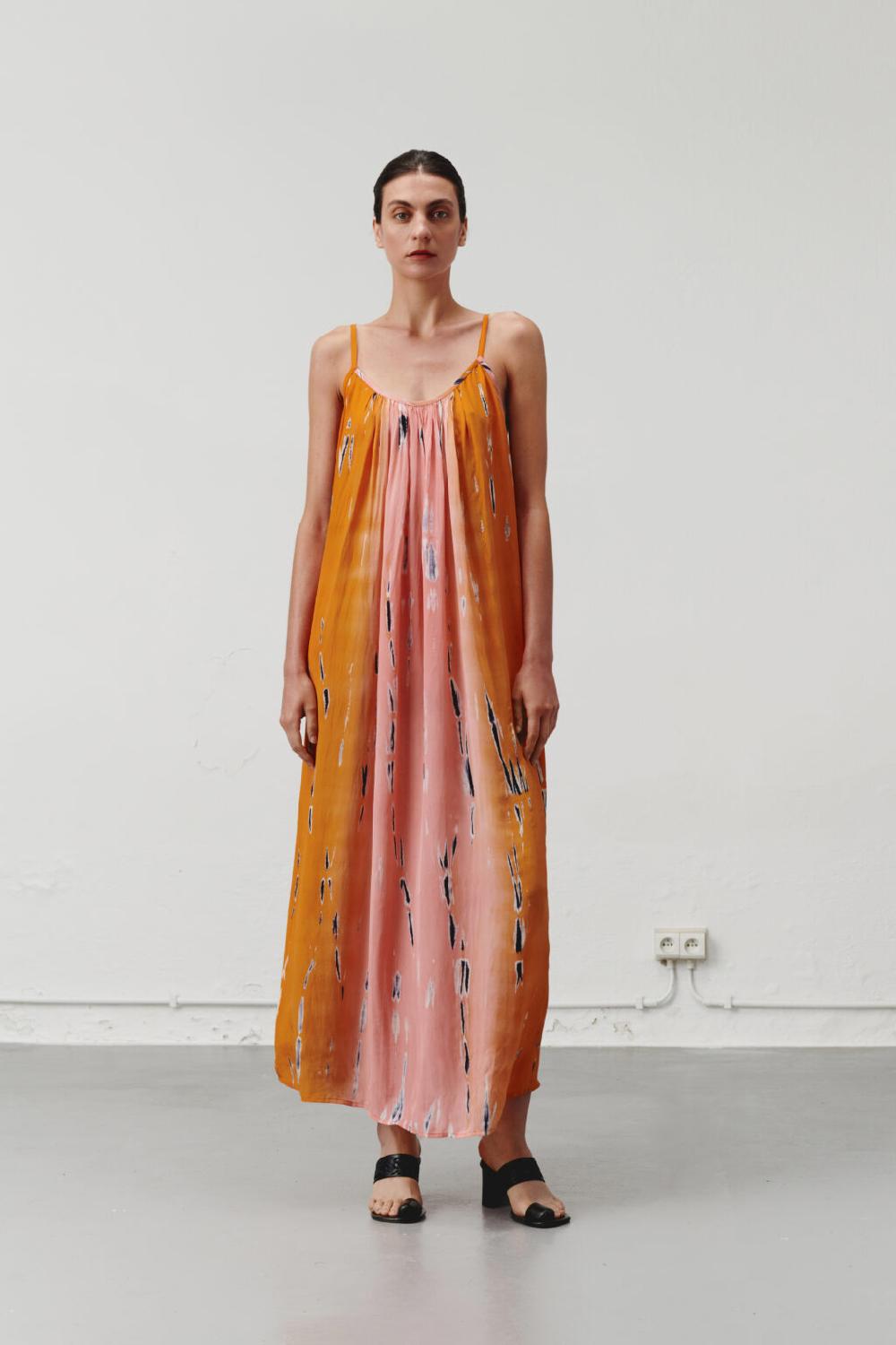 Nous Antwerp INEZ DRESS I Holi Rose