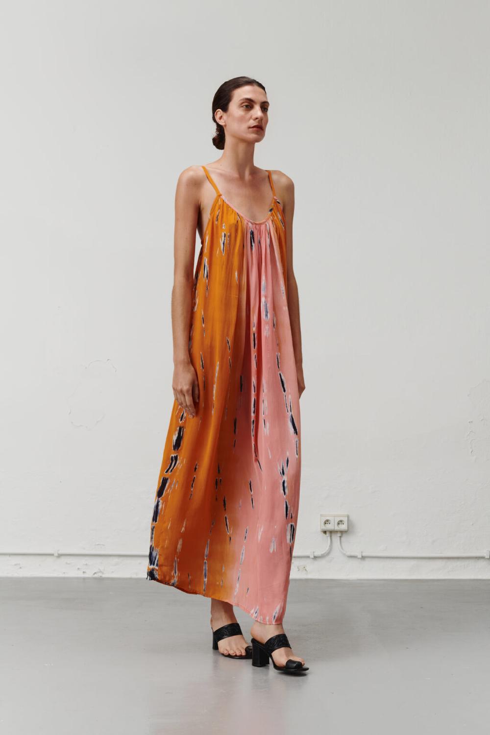 Nous Antwerp INEZ DRESS I Holi Rose