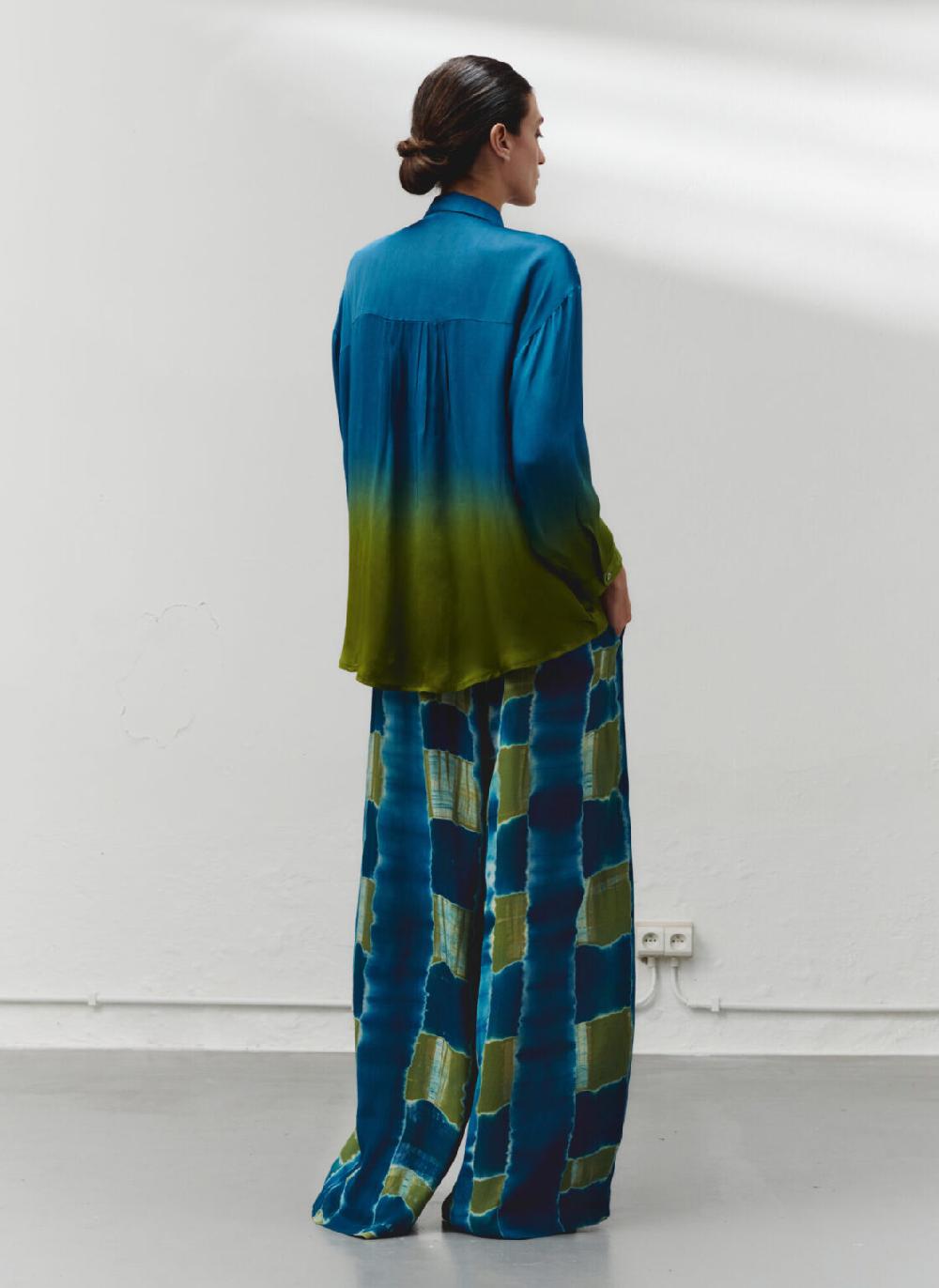 Nous Antwerp MEGANNE BLOUSE I Ombre Indigo
