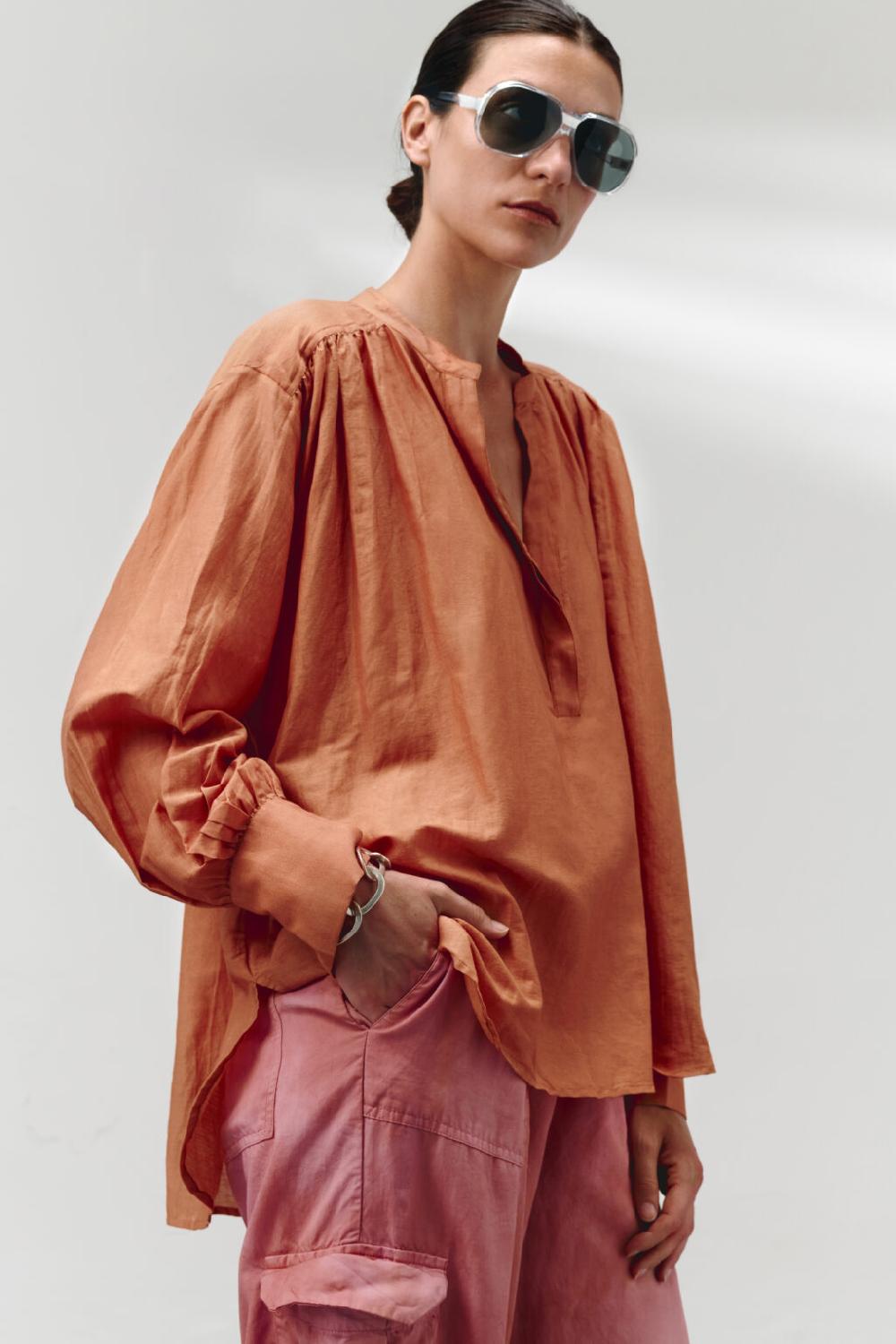 Nous Antwerp NEEMA BLOUSE I Overdye Sienna