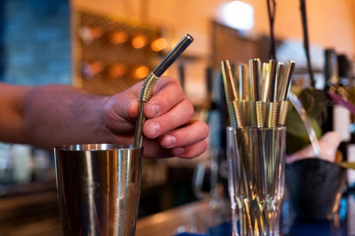 Nuts Innovations Knickbarer Edelstahltrinkhalm 50 Stück Gold In Baumwollbeutel