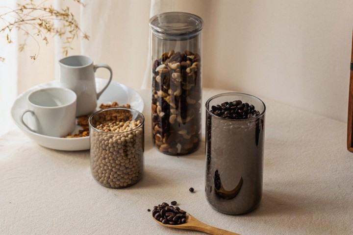 nuts innovations Vorratsdose 850ml smoke verchromt 17 5 x 9cm