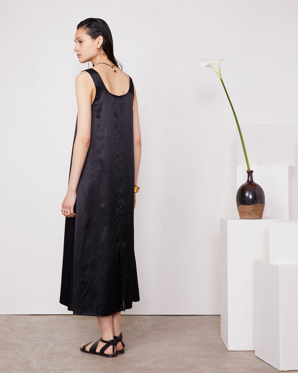 Officine Generale Robe Patrizia Viscose Italienne NOIR