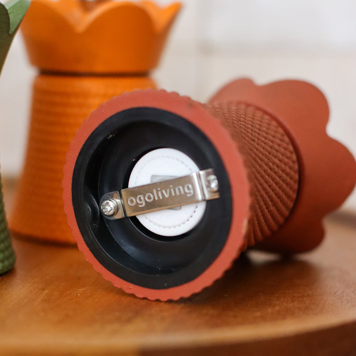 Ogo Living Moulin à Poivre En Fonte Et Acier HAWAI Paprika