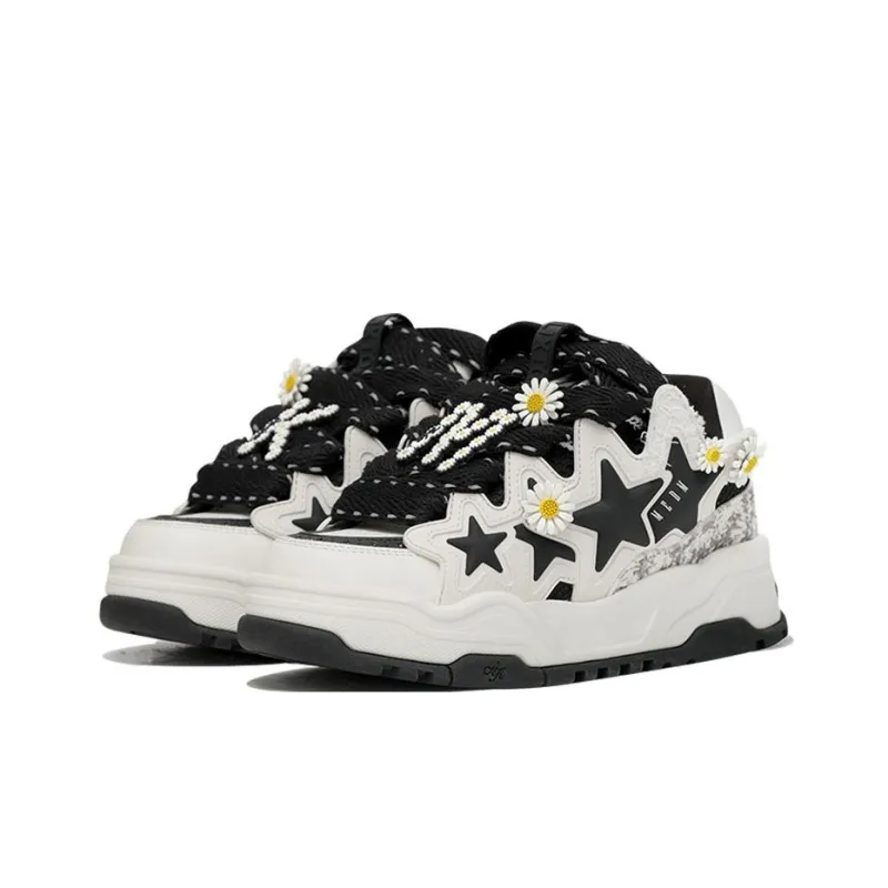 Opp France Black And White Flower And Star Decorated Trendy Men’s And Women’s Casual Shoes