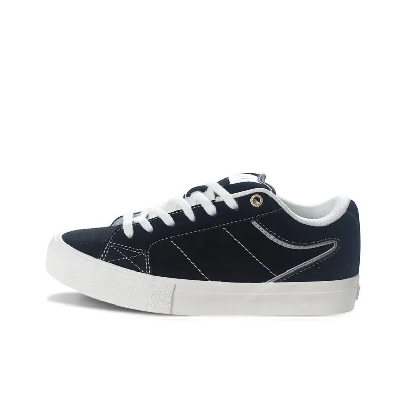 opp france Black suede retro low cut unisex casual shoes