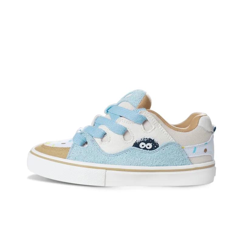 opp france Blue and white lace up cute breathable unisex casual shoes