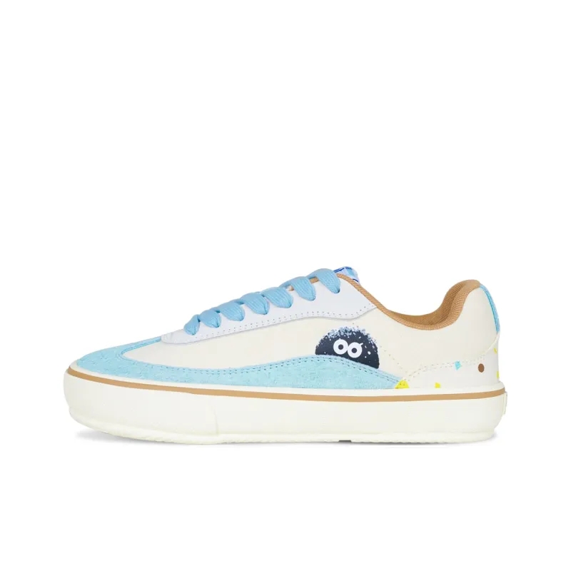 opp france Cute unisex casual shoes with off white and blue stitching