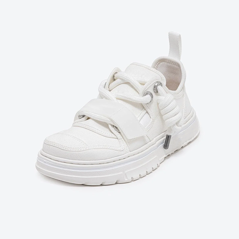 Opp France Fashion Men’s Casual Shoes Low-top Canvas Shoes White