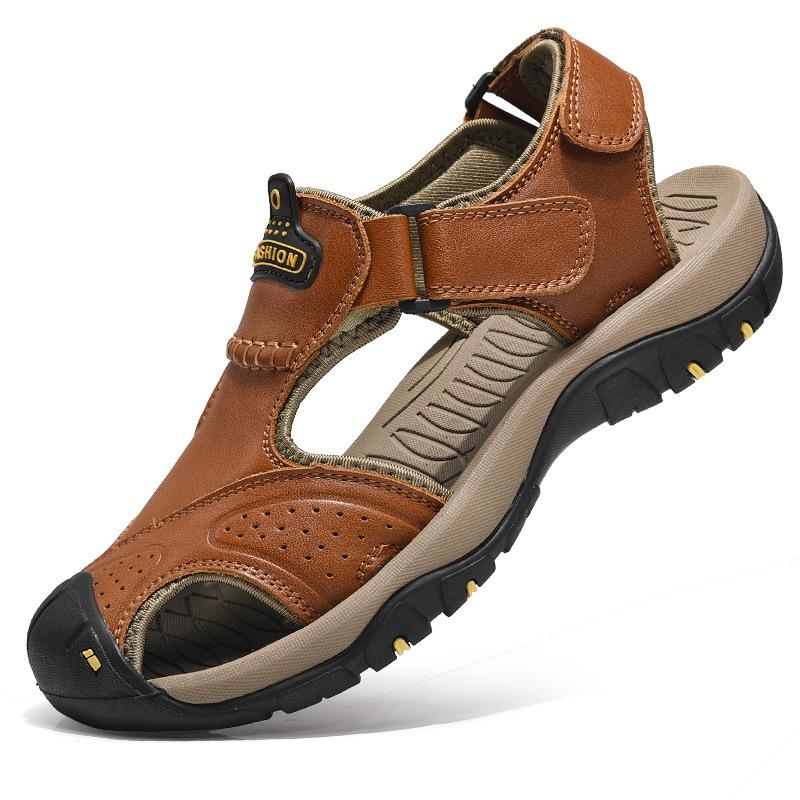 Opp France Men Breathable Sandals Brown