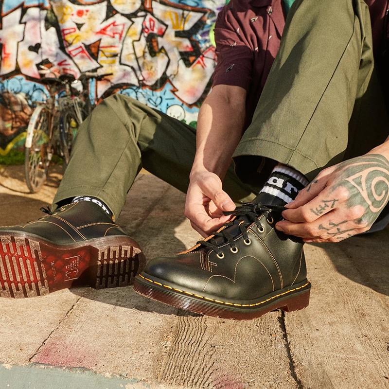 Opp France Women’s All Season Boots Black Mid-Top