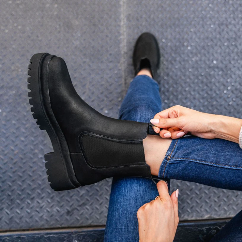 Opp France Women’s Matte Leather Vintage High Top Platform Slip-on Boots Black Matte