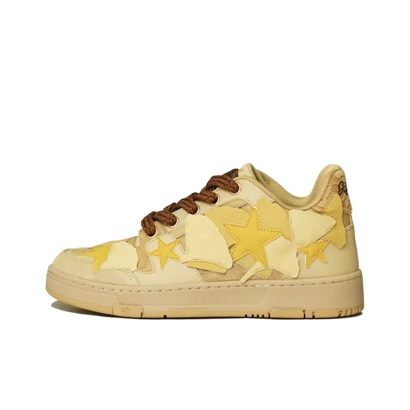 opp france Yellow Ginkgo Leaf Star Trendy Unisex Casual Shoes