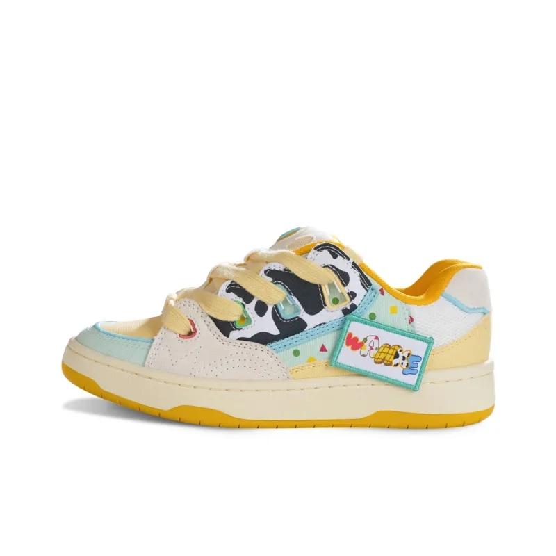 opp france Yellow white cow fashionable and cute low cut casual shoes for both men and women