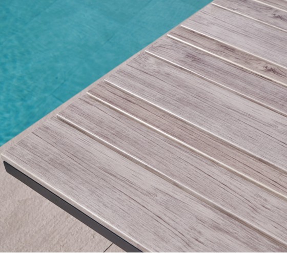 Ozalide CAVALAIRE - Ensemble Table Et Chaises De Jardin - 8 Places - Gris Perle