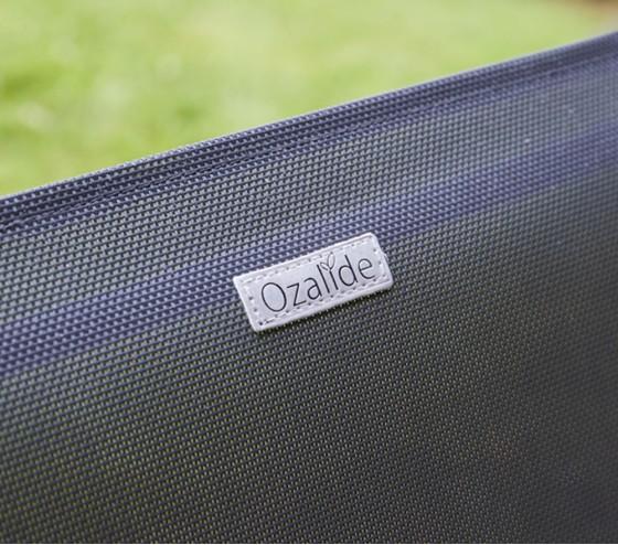 Ozalide HONFLEUR XL SPC BEZIERS Chêne Brun - Ensemble Table Et Chaises De Jardin - 8 Places - Gris Anthracite