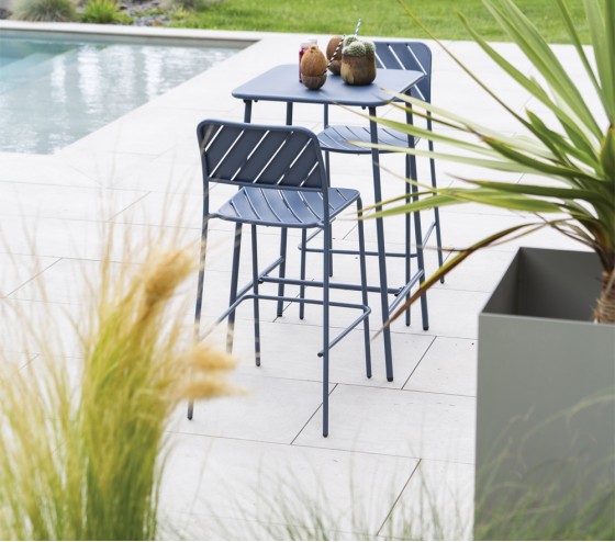 ozalide KAVALA - Tabouret de bar - Bleu Nuit