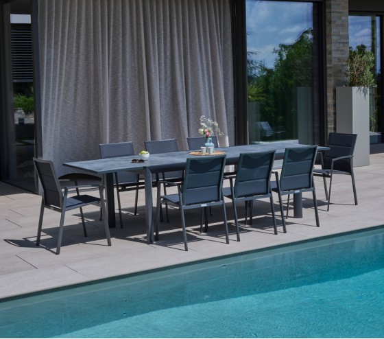 ozalide PORTLANDINA - Ensemble table et fauteuils de jardin - 8 places - Gris anthracite