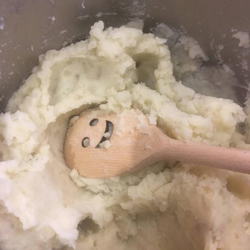 pa design Happy spoon - une cuillère en bois smile - sourire