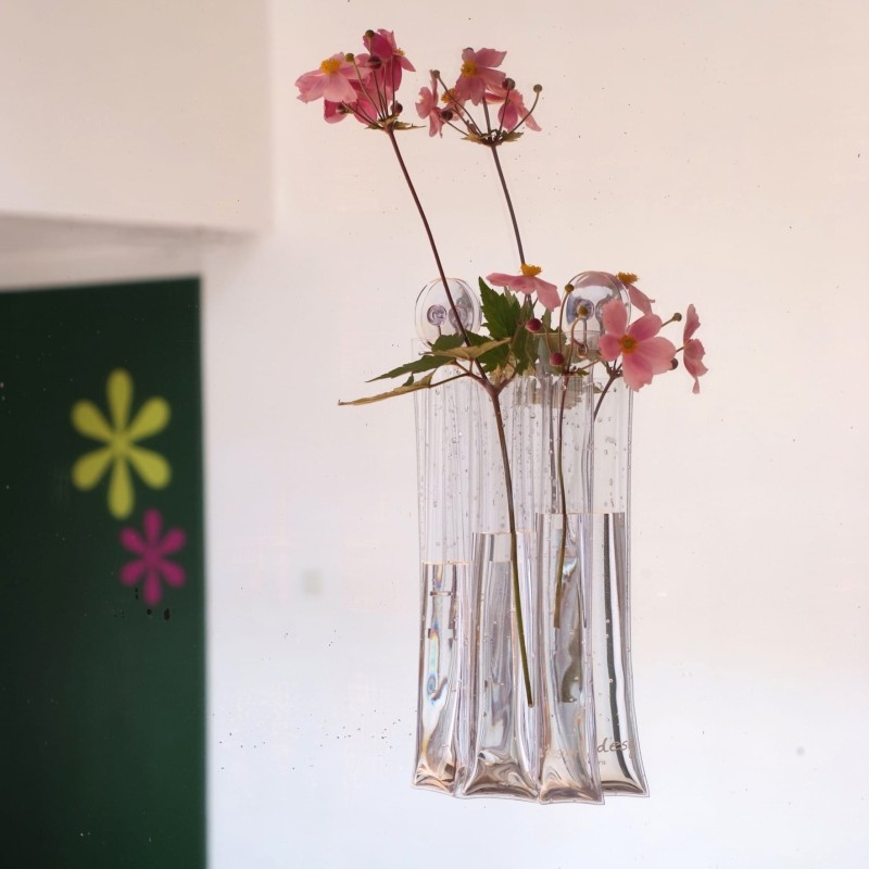 pa design Vase Lola à ventouses