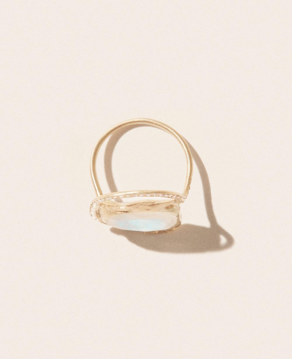 Pascale Monvoisin Bague GAIA PIERRE DE LUNE