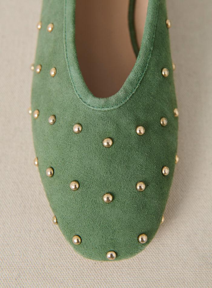 Petite Mendigote Coralie - Ballerines Vertes à Clous En Suède