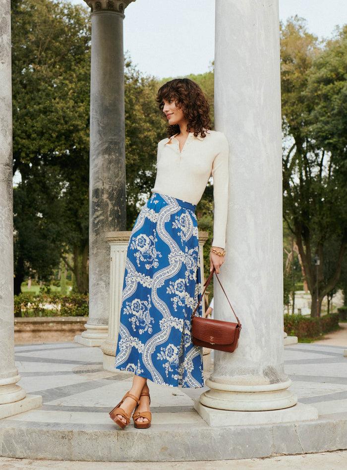 petite mendigote Jolyna - Jupe longue fluide à imprimé fleuri - Bleu