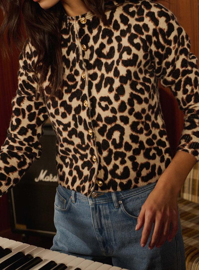 Petite Mendigote Myriam - Gilet à Col Rond Et Imprimé Léopard