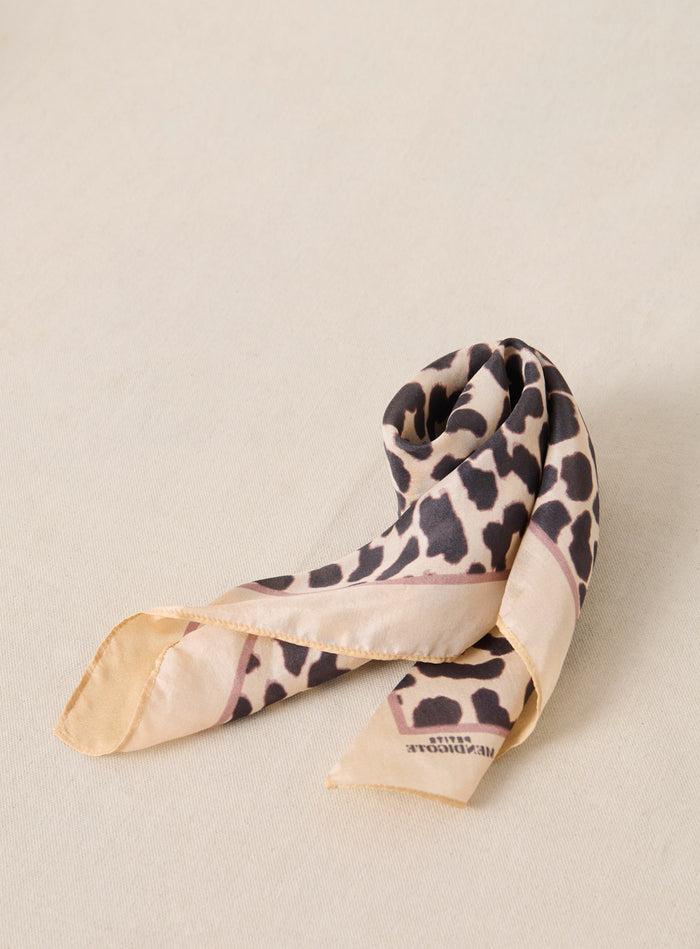 petite mendigote Anda - Foulard carré léopard