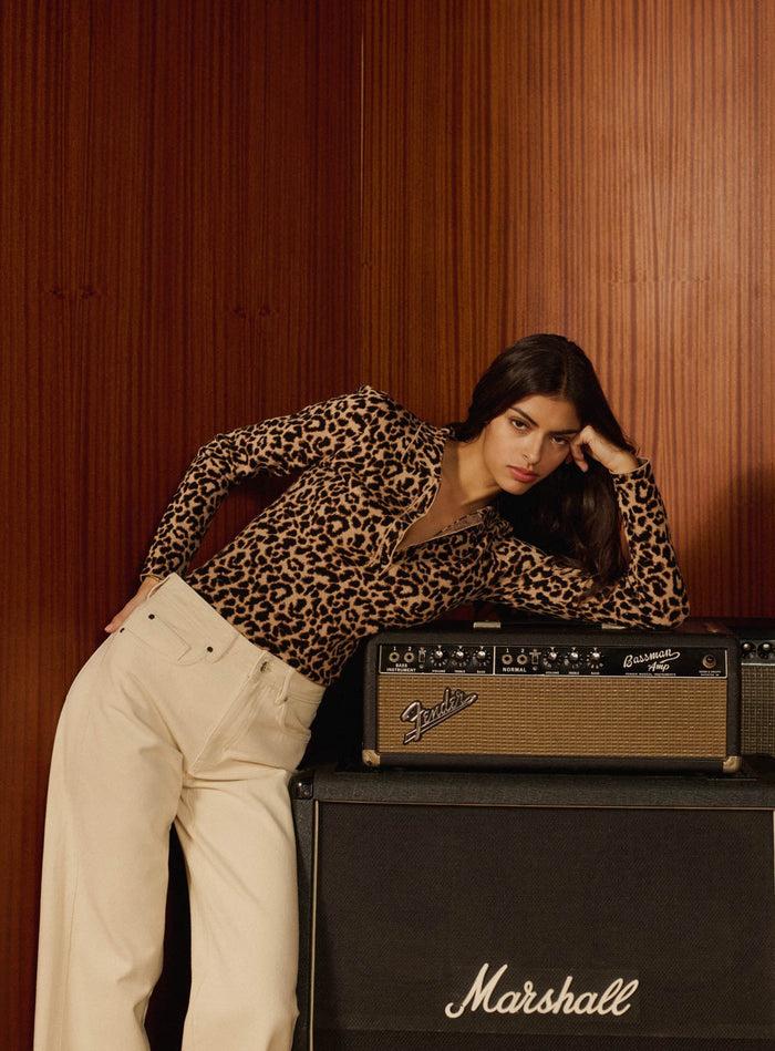 petite mendigote Mahi - Pull polo en maille léopard