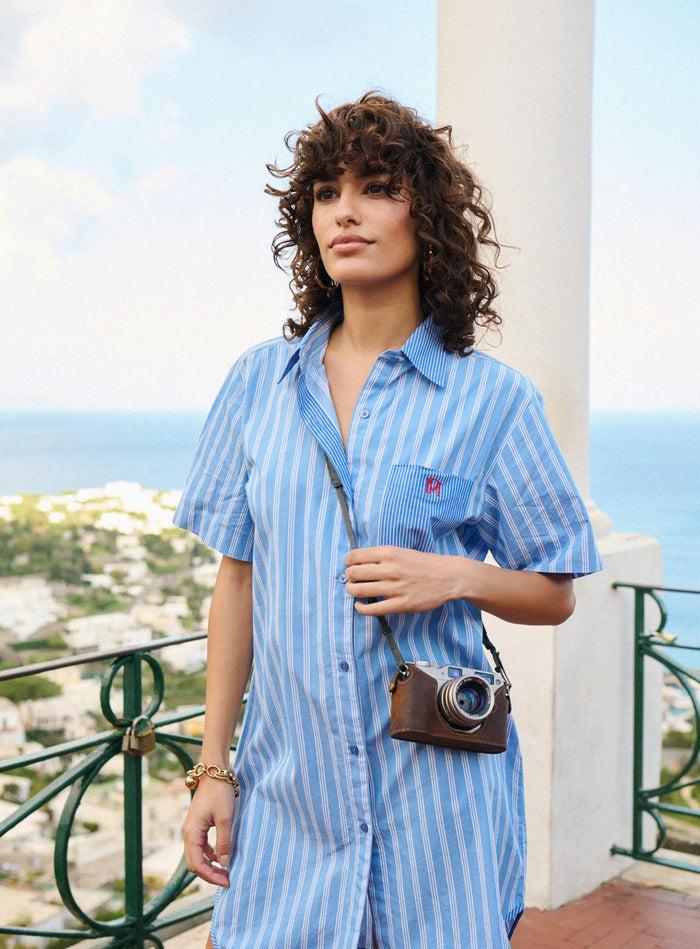 petite mendigote Rainbow - Robe chemise courte rayée - Bleu