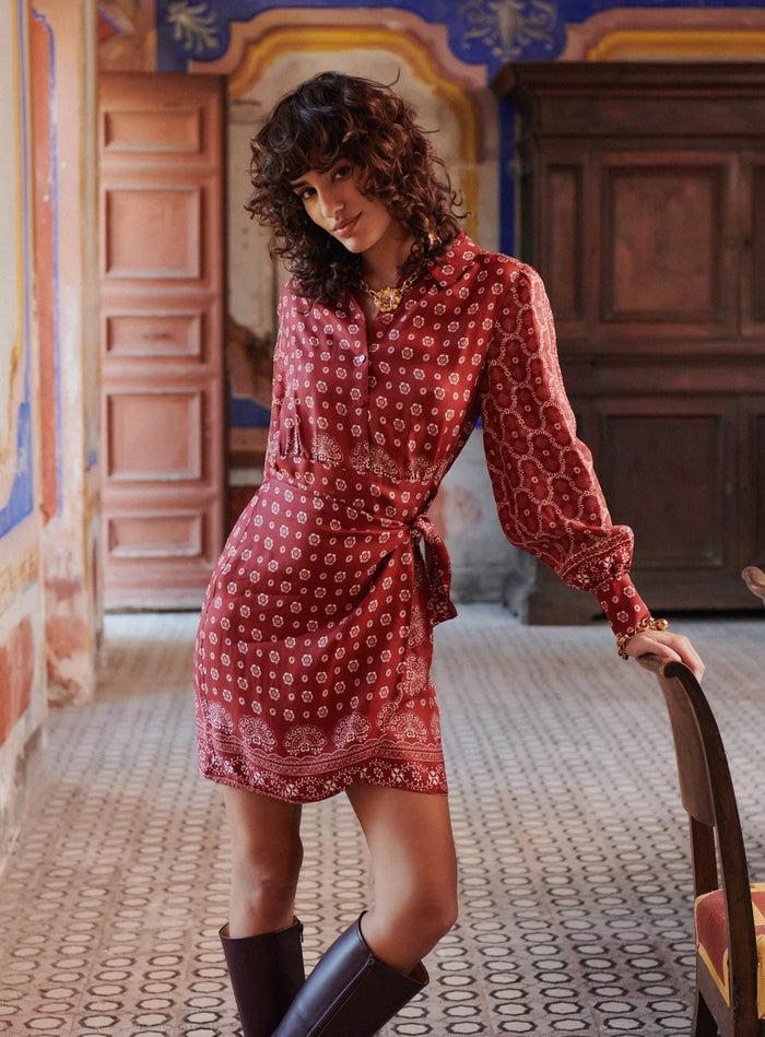 petite mendigote Romance - Robe courte portefeuille à imprimé rouge