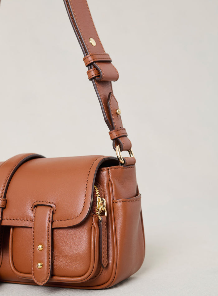 Petite Mendigote Steve - Petit Sac Cargo En Cuir Camel