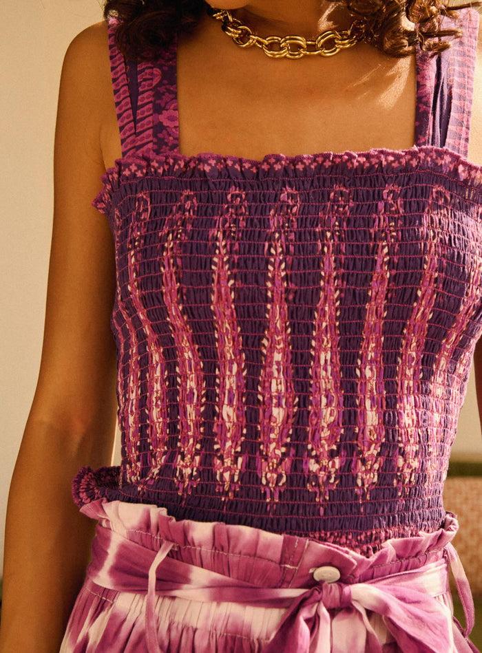 petite mendigote Tikka - Top court smocké sans manches à imprimé violet