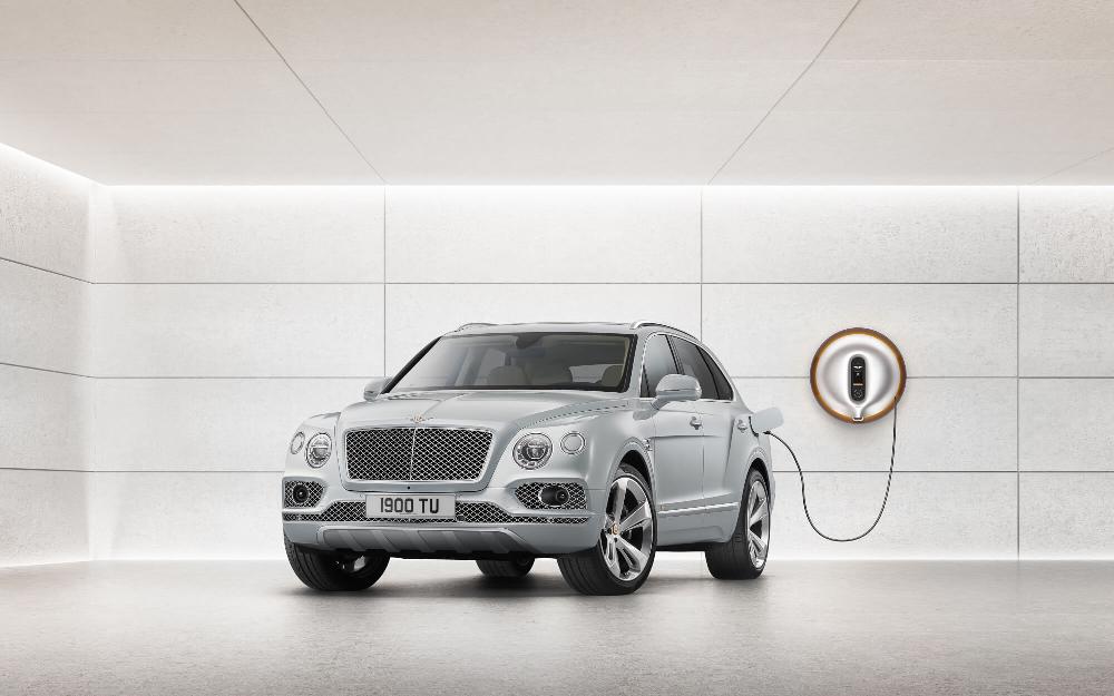 Philippe Starck BENTLEY X STARCK UNE COLLABORATION NÉE DE L’INTELLIGENCE TECHNOLOGIQUE