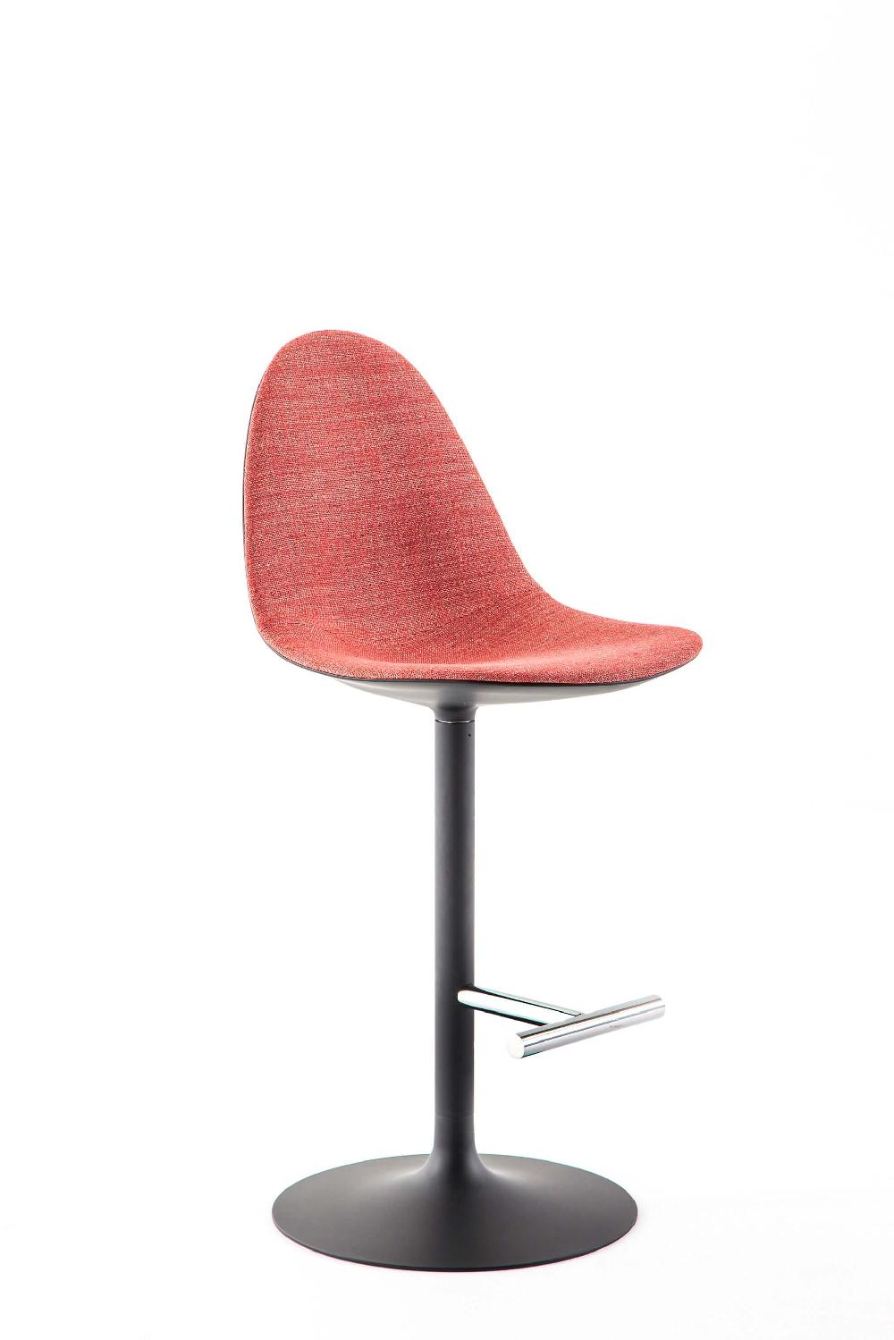 philippe starck Invité d'honneur d'Haworth Philippe Starck partage sa vision du design professionnel au Neocon® 2017