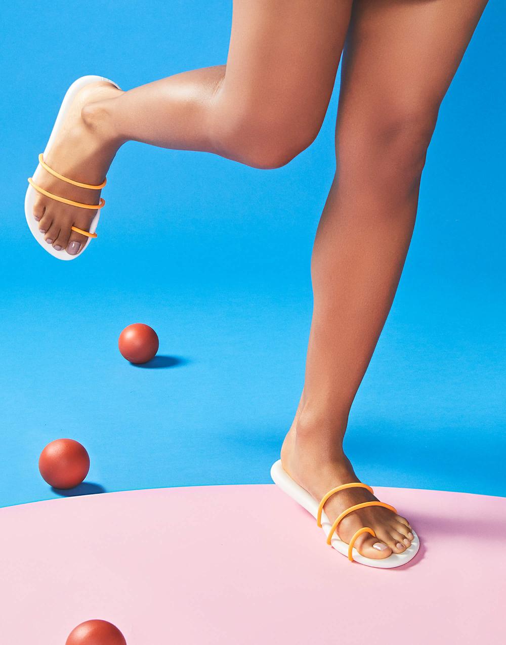 philippe starck IPANEMA WITH STARCK 2019: LA NOUVELLE COLLECTION DONNE LE TON