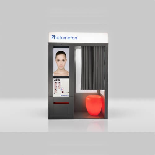 Philippe Starck LANCEMENT A LONDRES DE" PHOTO - ME BY S+ARCK" 2 NOVEMBRE 2011