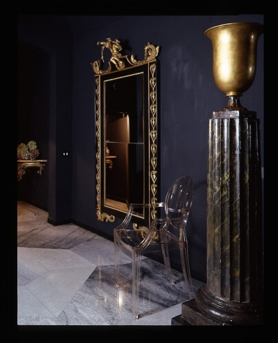 philippe starck Les 10 ans de la chaise Louis Ghost (KARTELL)